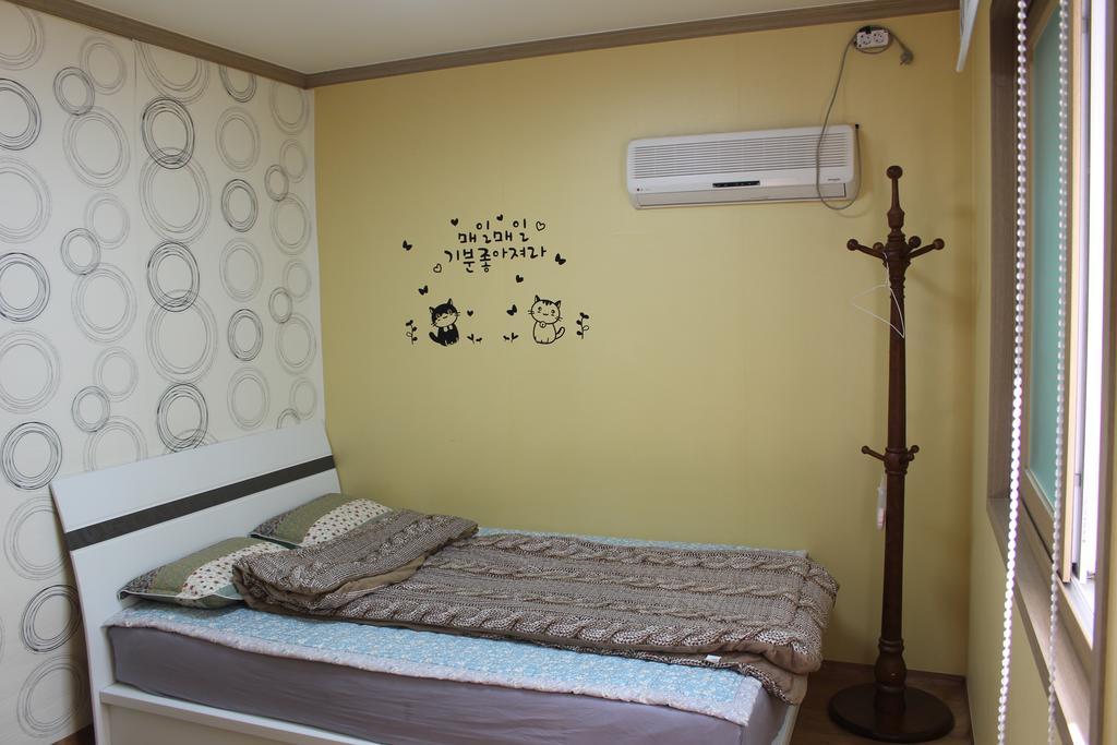 Dadam Guesthouse ヨス市 エクステリア 写真